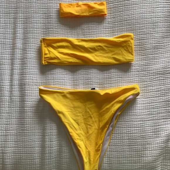 ASOS Missguided high rise bikini - Picture 3 of 3